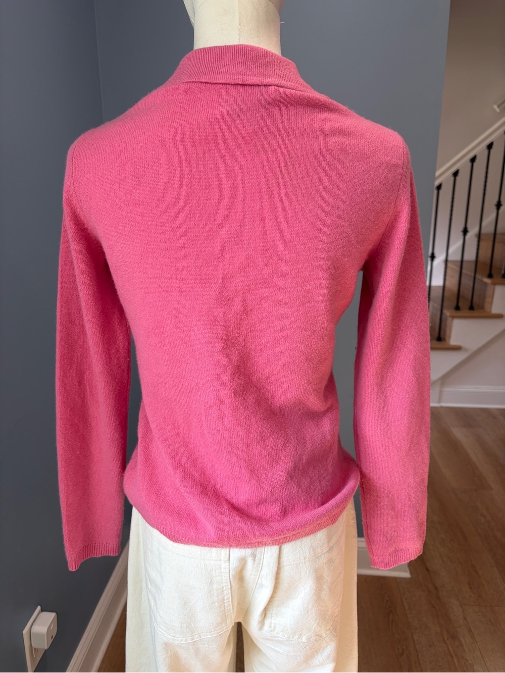 Charter Club Petite 100% Cashmere Pink Collared V Neck Sweater Petite P - Picture 5 of 7